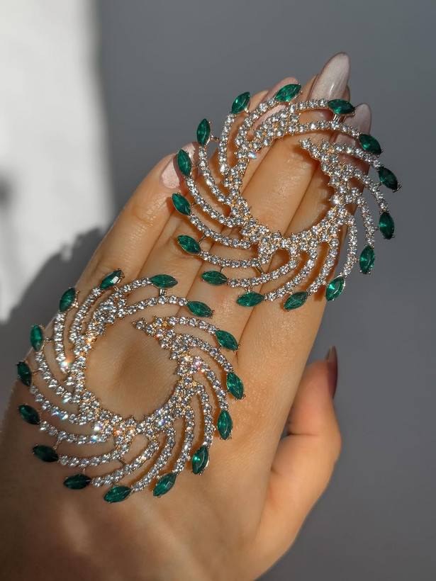گوشواره زمرد و گلد