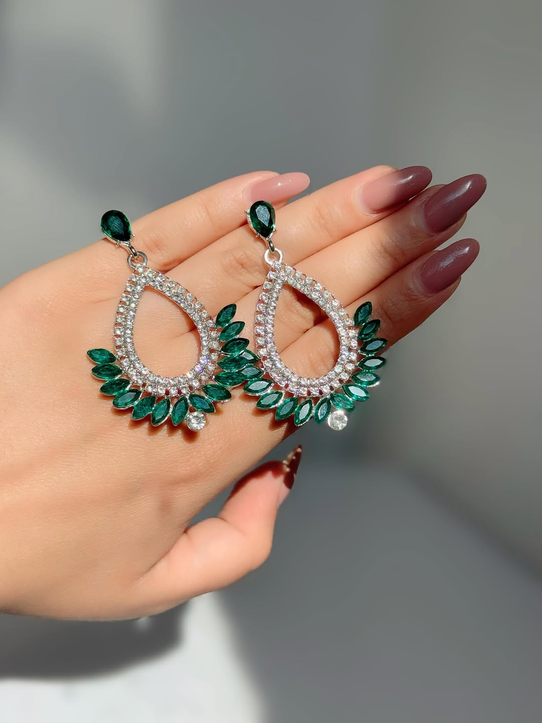 گوشواره زمردایندیا