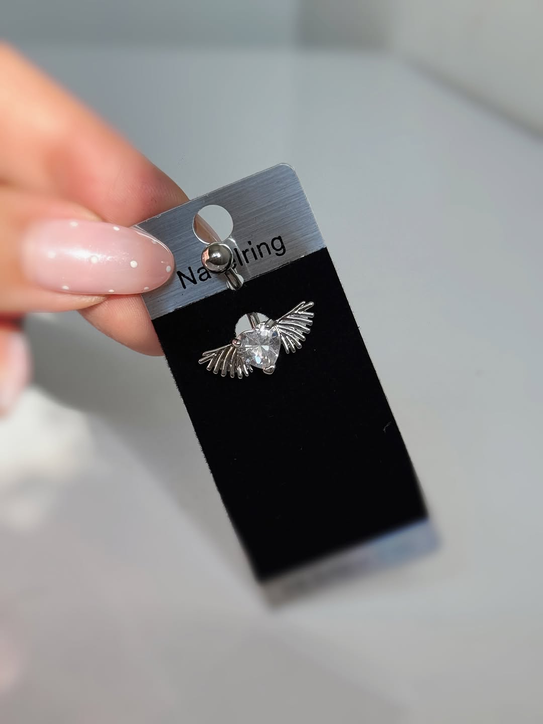پیرسینگ ناف فرشته