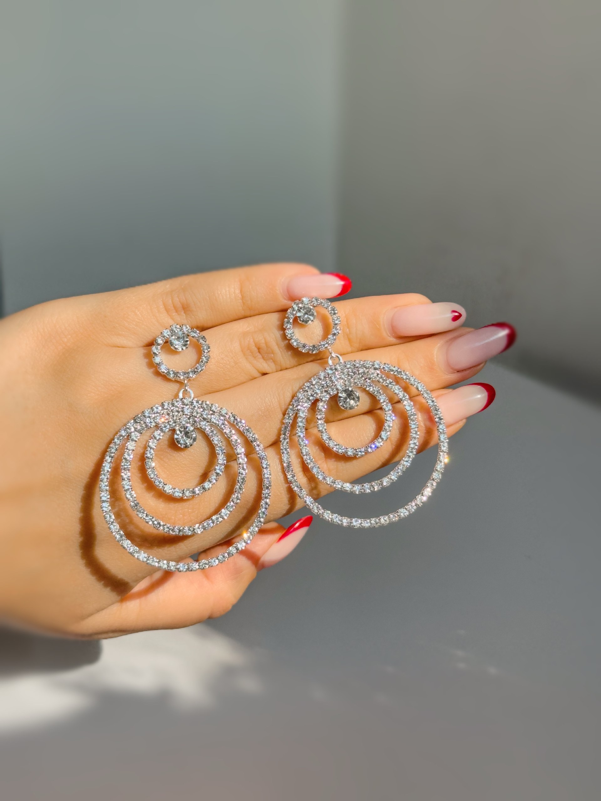 گوشواره جواهرگرد